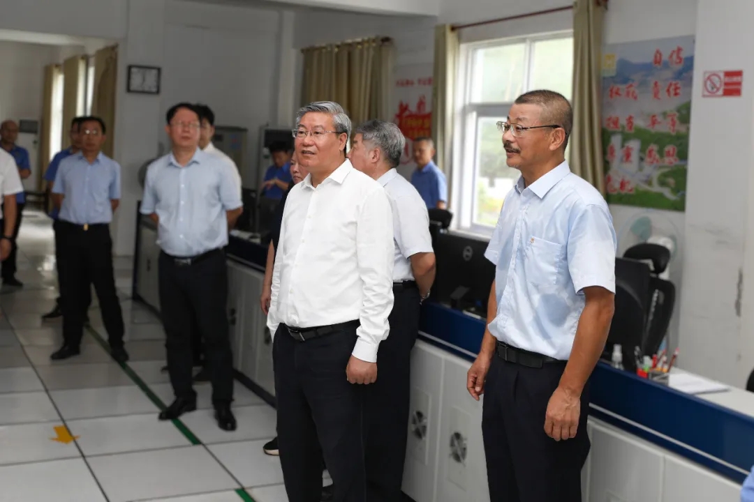 海南省政协主席李荣灿到开元网页版-开元（中国）
调研3_副本.jpg